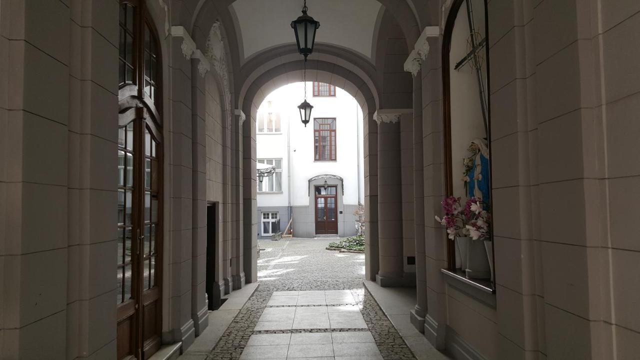 Apartament Na Wilczej Варшава Екстер'єр фото