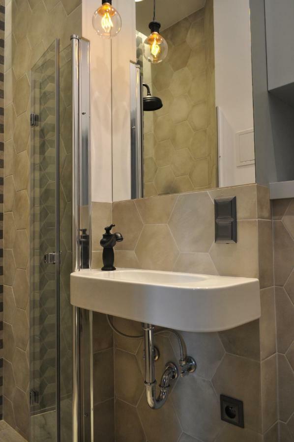 Apartament Na Wilczej Варшава Екстер'єр фото